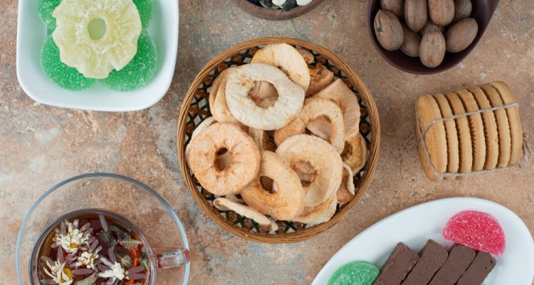 Jajanan Unik Kekinian: Makanan Instan dengan Rasa dan Bentuk yang Tak Terduga