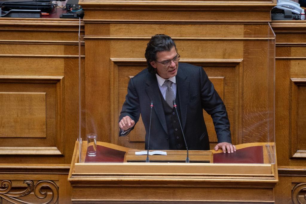Education Reform Bill Passes in Parliament